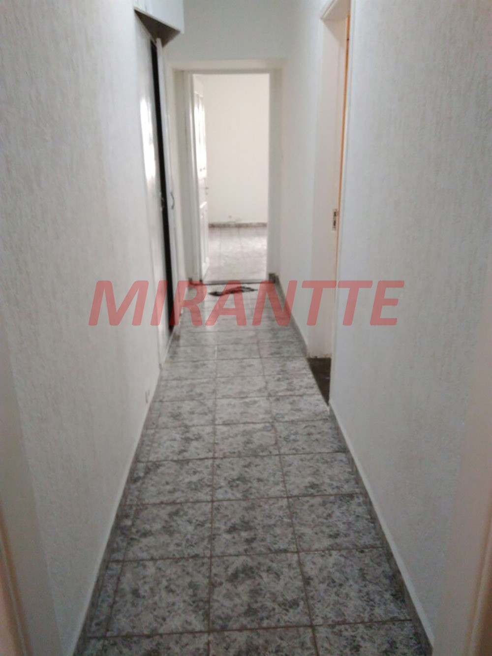 Casa terrea de 170m² com 4 quartos em Vila Nilo