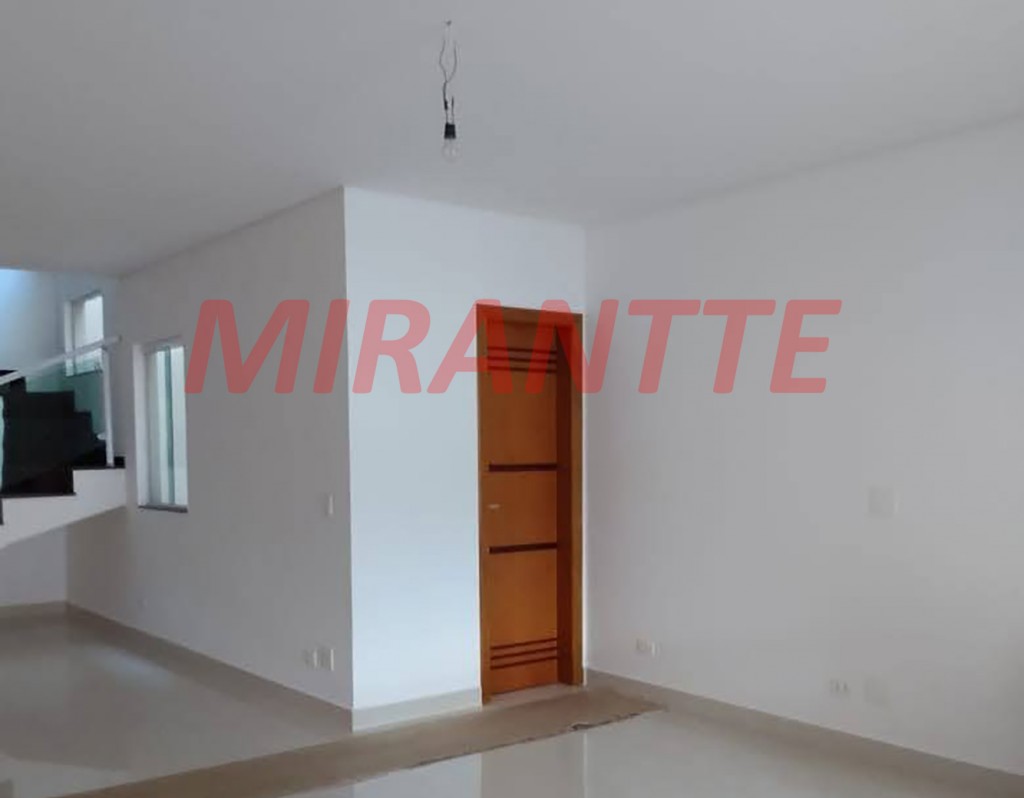 Sobrado de 170m² com 3 quartos em Tremembe