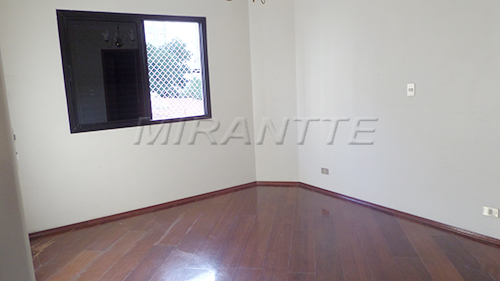 Apartamento de 147m² com 3 quartos em Água Fria
