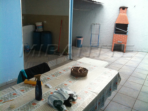 Sobrado de 200m² com 3 quartos em Jardim Virginia Bianca