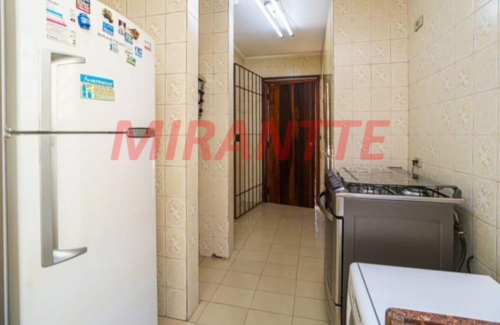 Sobrado de 251m² com 4 quartos em Jardim São Paulo