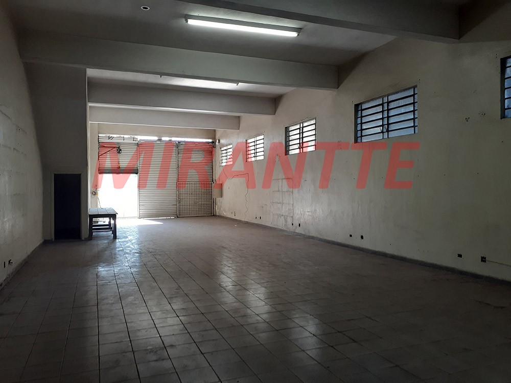 Comercial de 1200m² em Vila Gustavo