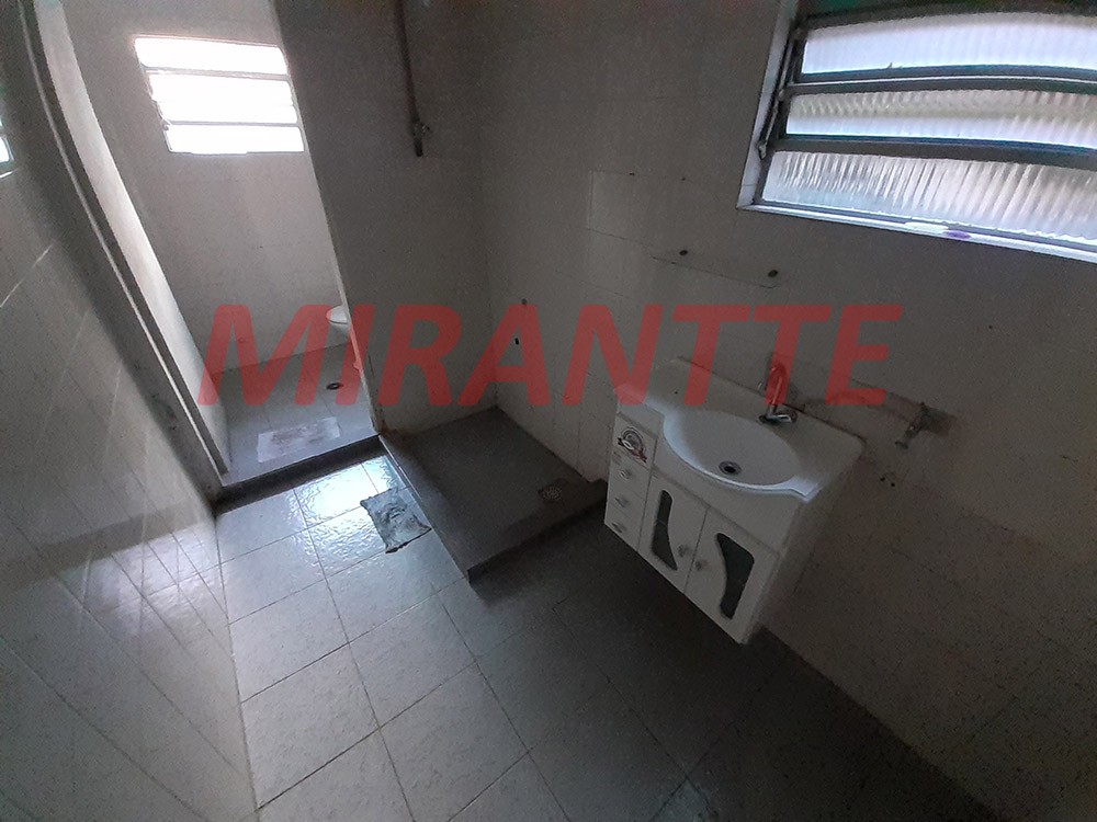 Comercial de 1200m² em Vila Gustavo