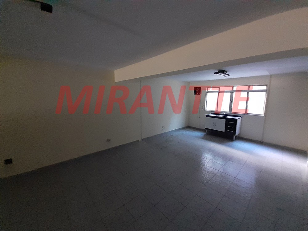 Comercial de 1200m² em Vila Gustavo