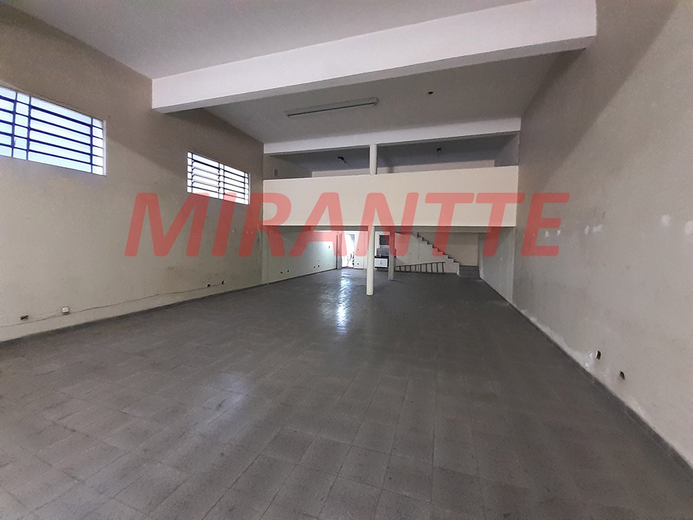 Comercial de 1200m² em Vila Gustavo