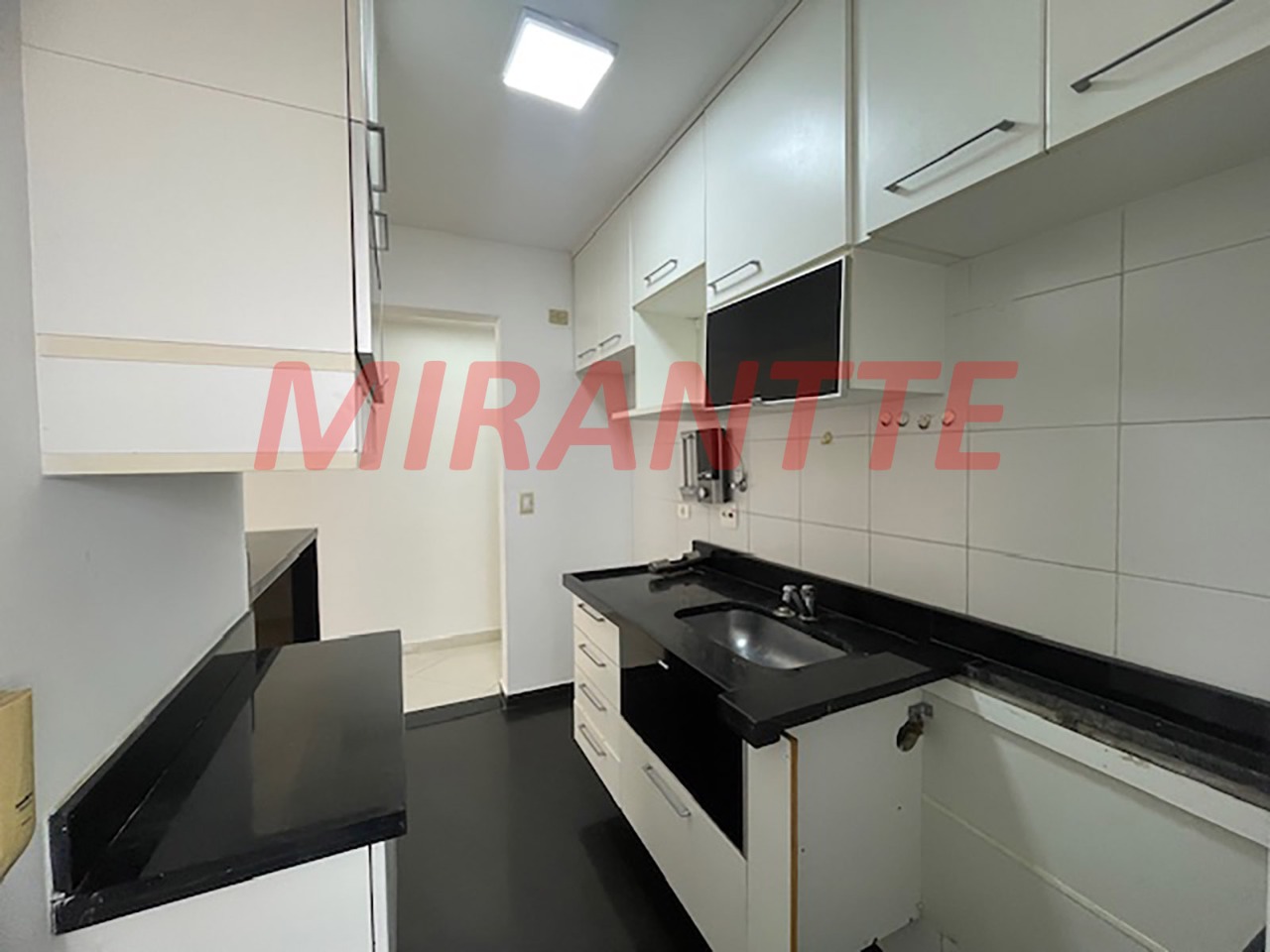 Apartamento de 56m² com 2 quartos em Parada Inglesa