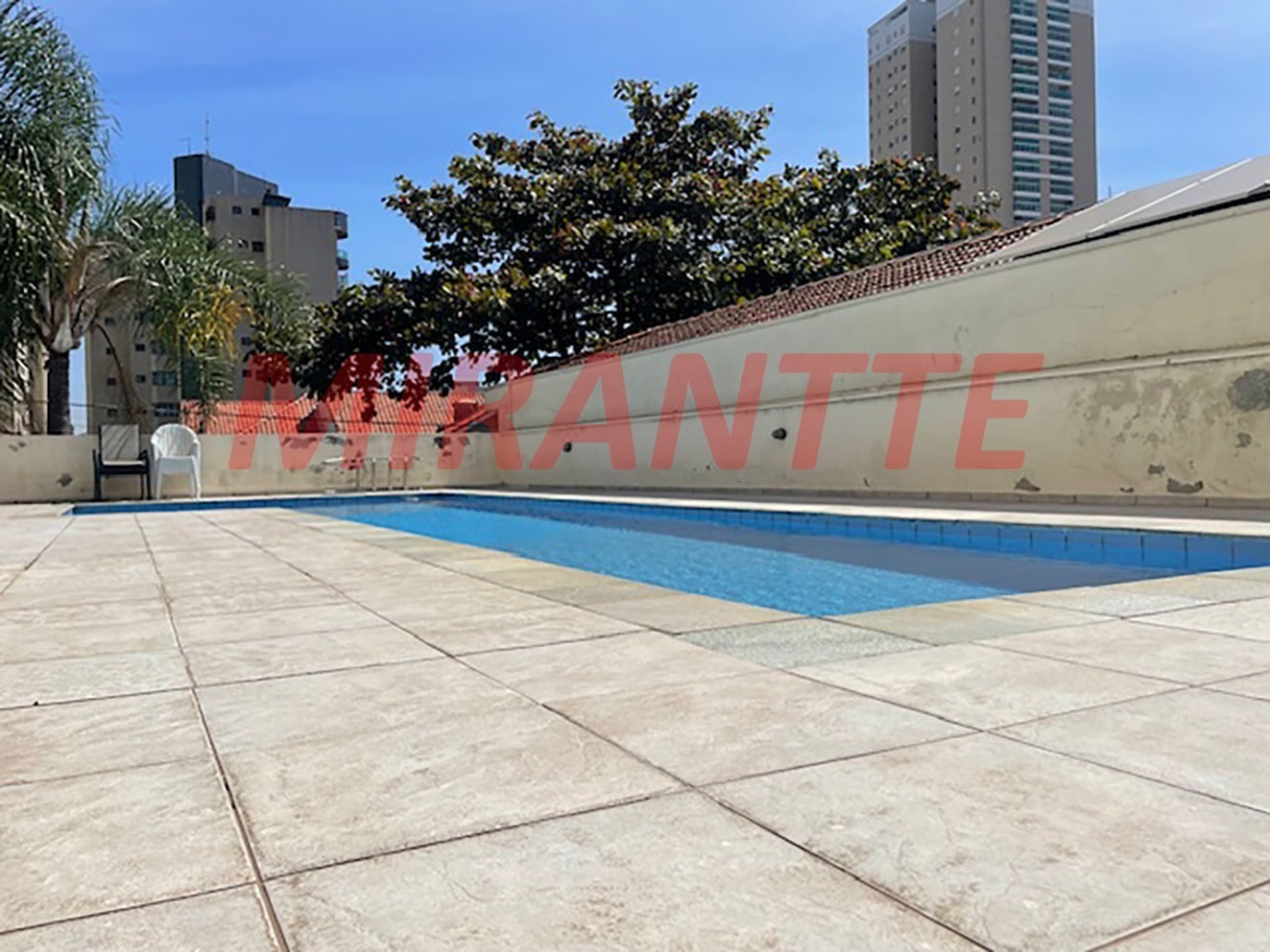 Apartamento de 56m² com 2 quartos em Parada Inglesa