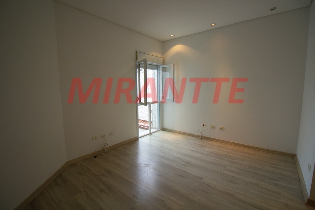 Sobrado de 144m² com 3 quartos em Jardim São Paulo