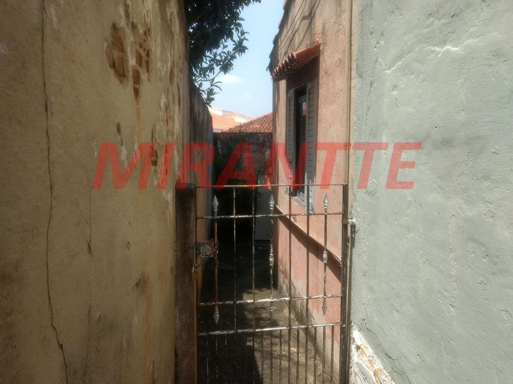 Casa terrea de 100m² com 4 quartos em Vila Nivi
