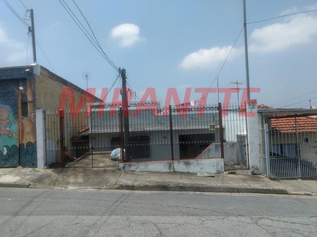 Casa terrea de 100m² com 4 quartos em Vila Nivi