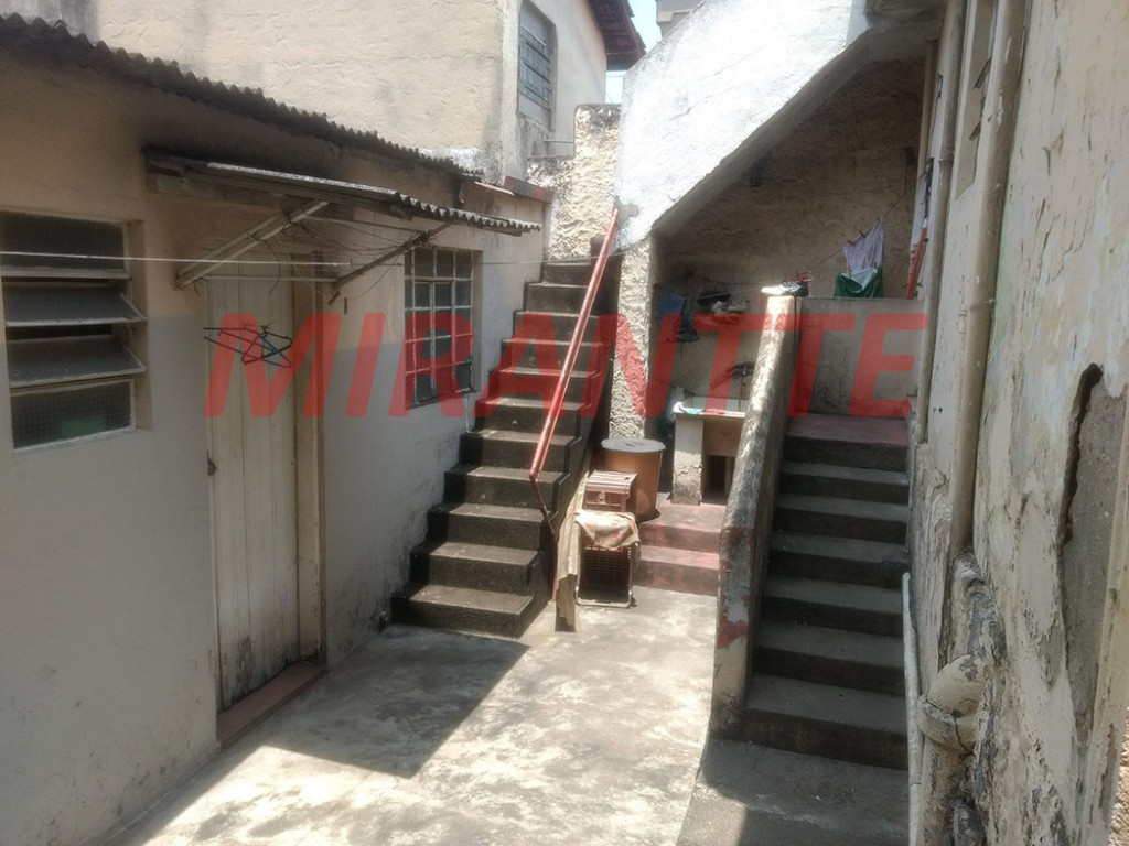 Casa terrea de 100m² com 4 quartos em Vila Nivi