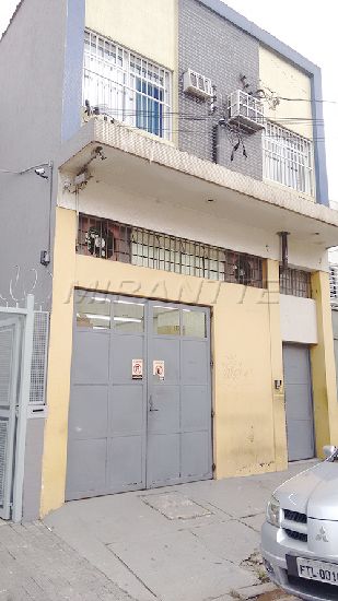 Comercial de 234m² em Santana