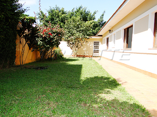 Casa terrea de 179m² com 3 quartos em Tremembe