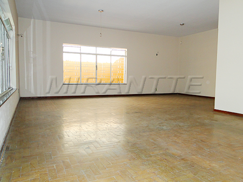 Casa terrea de 179m² com 3 quartos em Tremembe