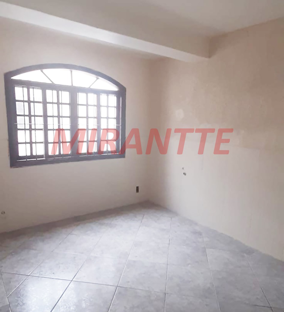 Sobrado de 159m² com 3 quartos em Vila Gustavo