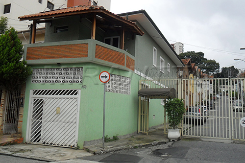 Sobrado de 160m² com 3 quartos em Santana