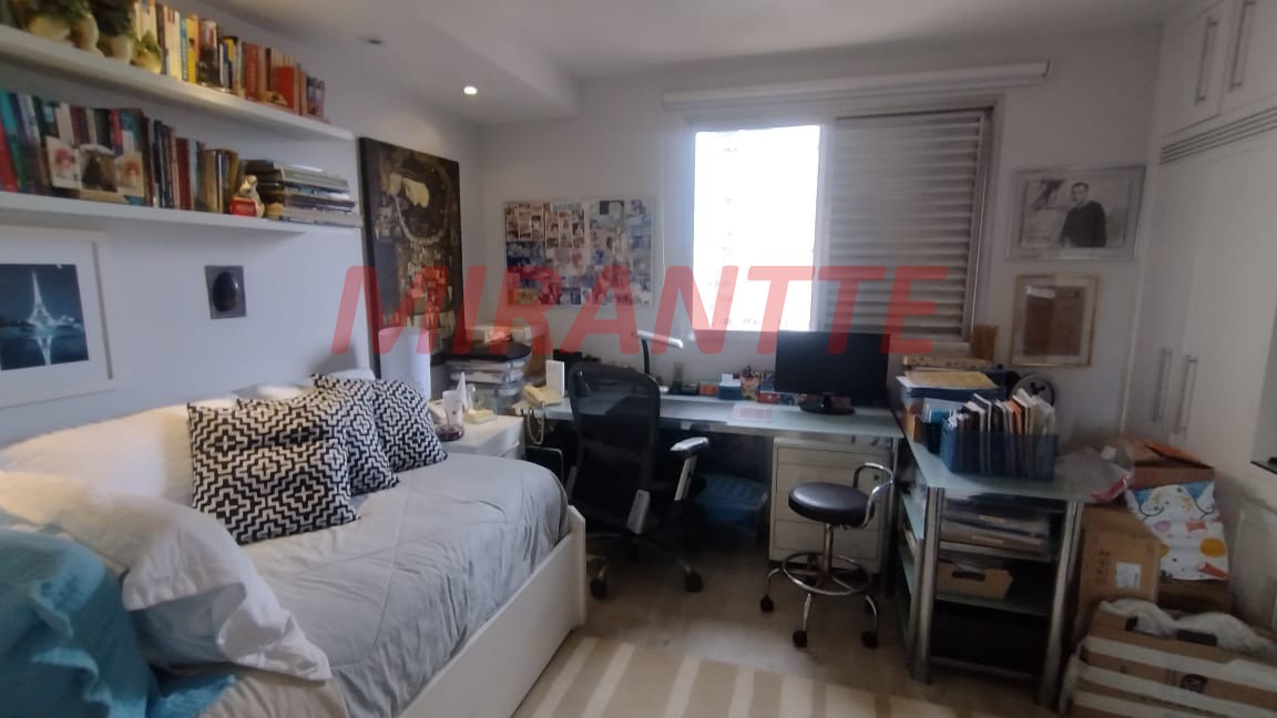 Cobertura de 286m² com 5 quartos em Santana