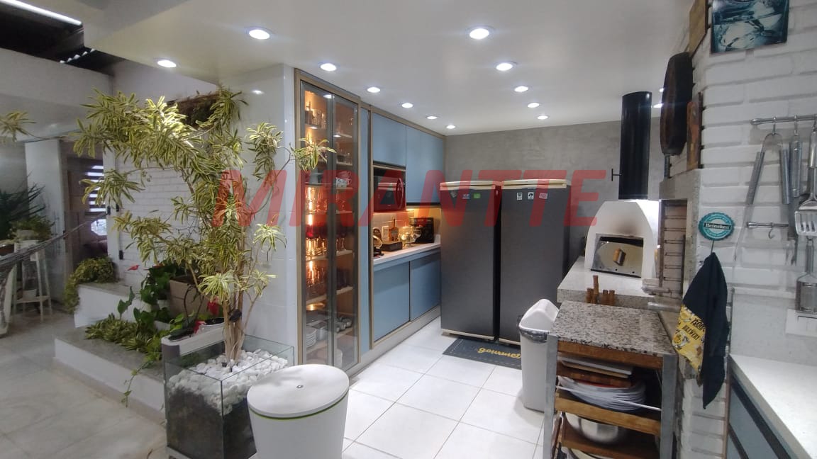 Cobertura de 286m² com 5 quartos em Santana