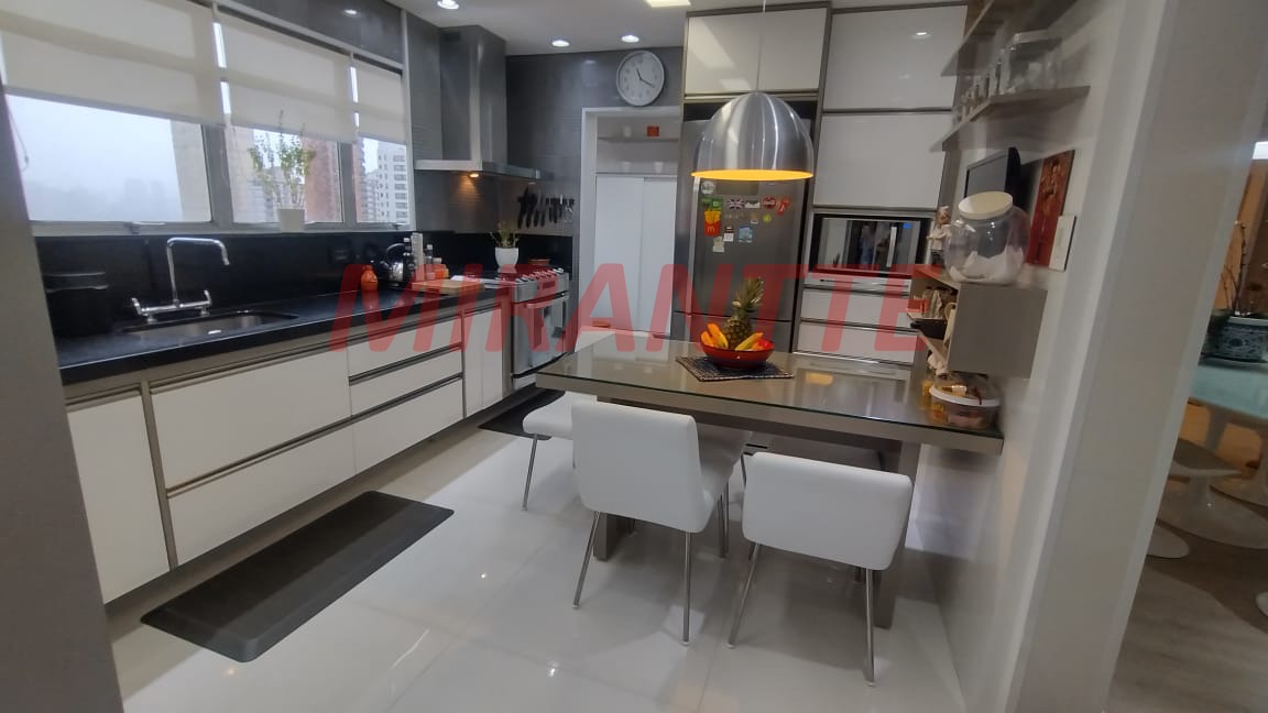 Cobertura de 286m² com 5 quartos em Santana