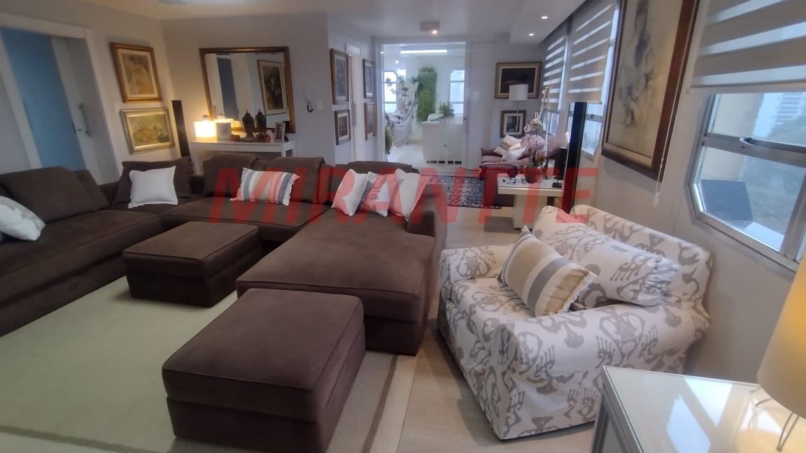 Cobertura de 286m² com 5 quartos em Santana