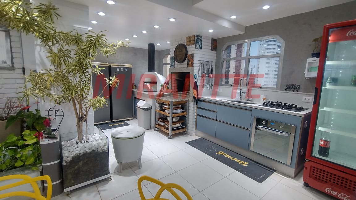 Cobertura de 286m² com 5 quartos em Santana