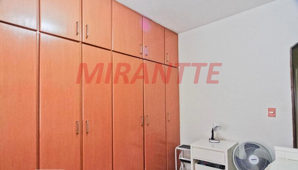 Sobrado de 147m² com 3 quartos em Santa Terezinha