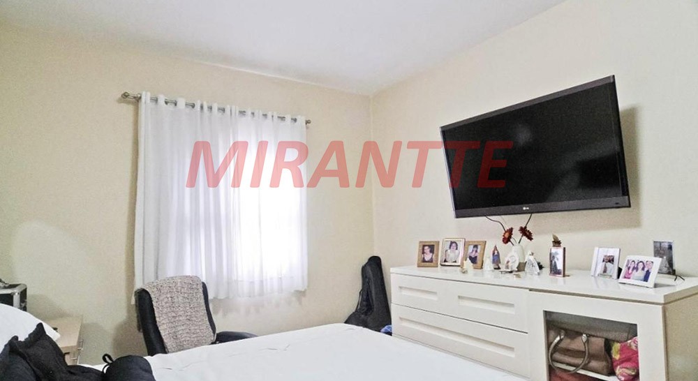 Sobrado de 147m² com 3 quartos em Santa Terezinha