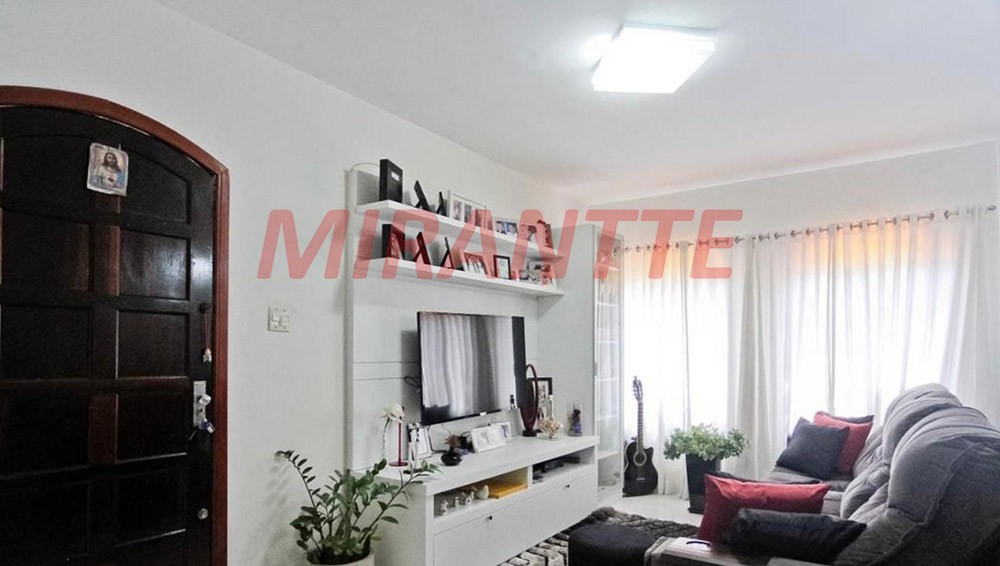 Sobrado de 147m² com 3 quartos em Santa Terezinha