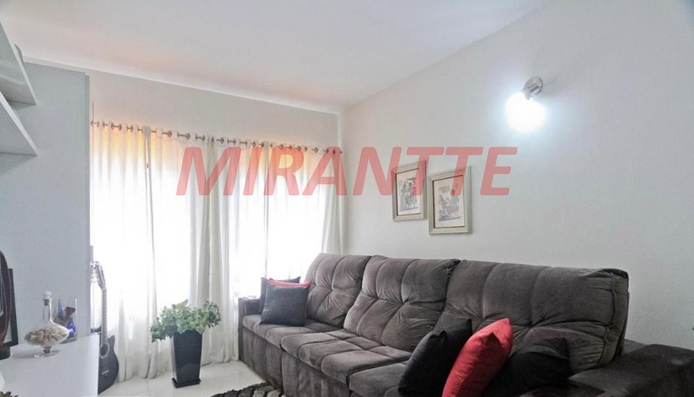 Sobrado de 147m² com 3 quartos em Santa Terezinha