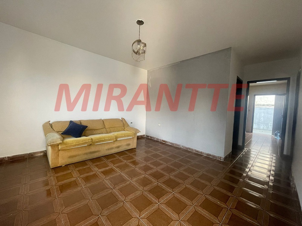 Casa terrea de 250m² com 2 quartos em Jardim Iracema