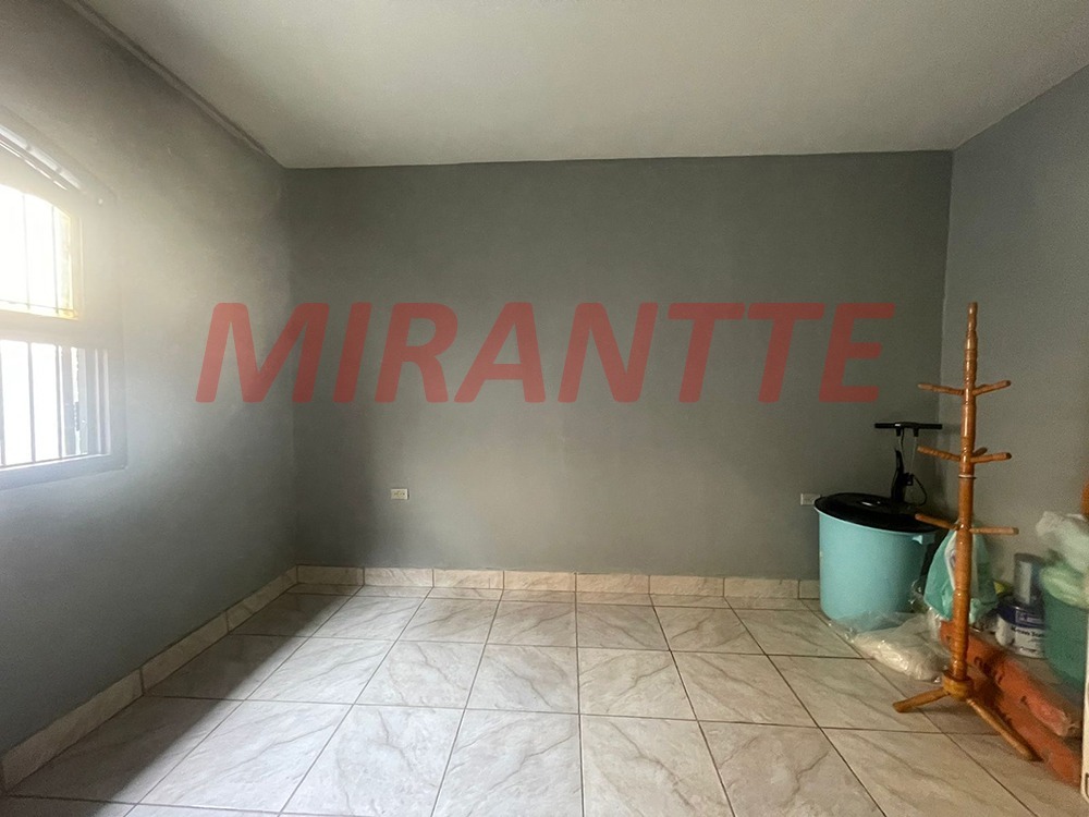 Casa terrea de 250m² com 2 quartos em Jardim Iracema