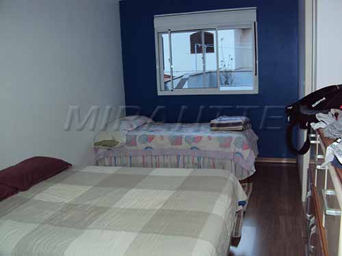Sobrado de 220m² com 3 quartos em Horto Florestal