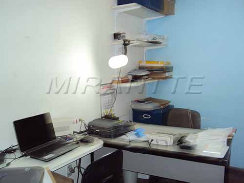 Sobrado de 220m² com 3 quartos em Horto Florestal
