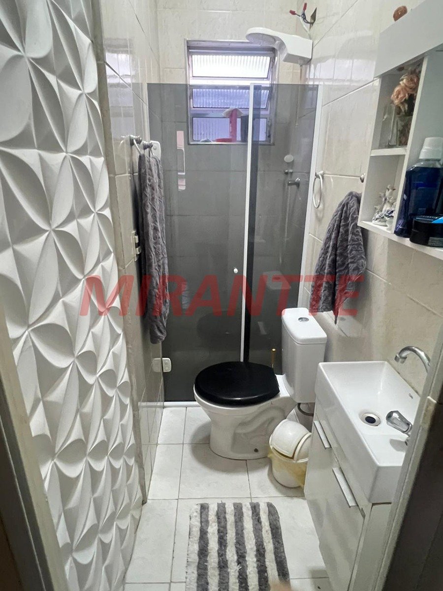 Sobrado de 190m² com 4 quartos em Santana