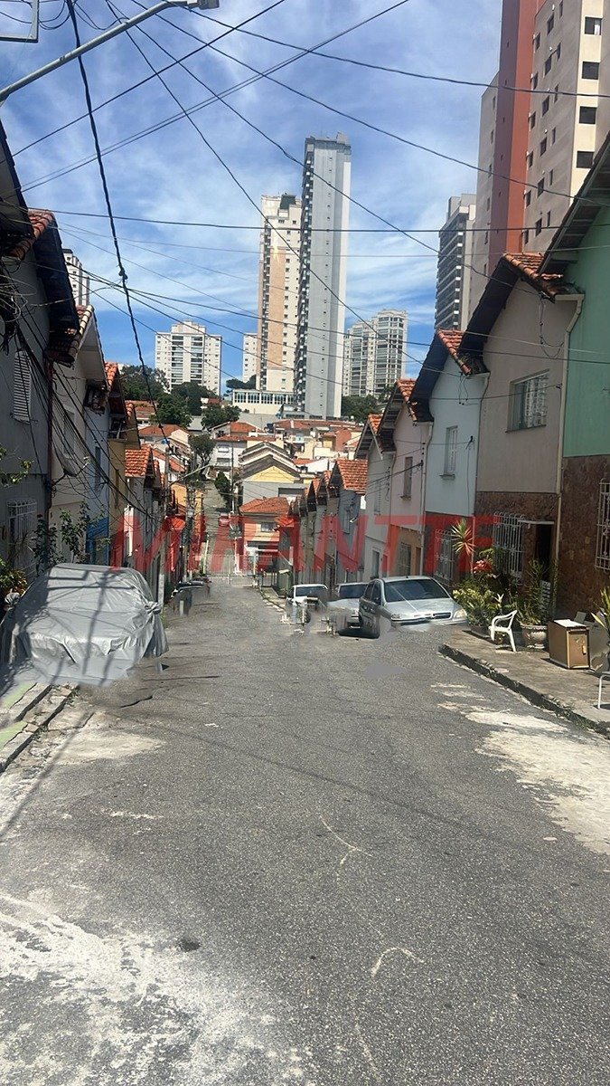 Sobrado de 190m² com 4 quartos em Santana