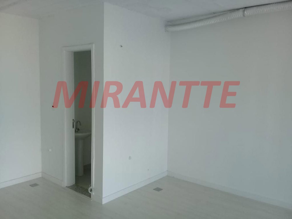 Comercial de 30m² em Santana