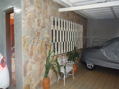 Sobrado de 230m² com 3 quartos em Água Fria