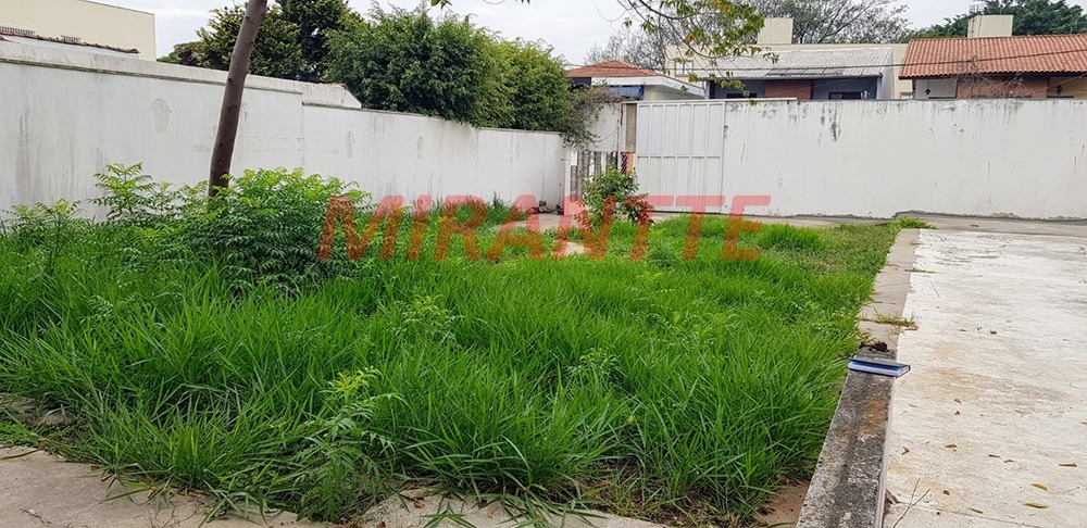 Terreno de 600m² em Santana