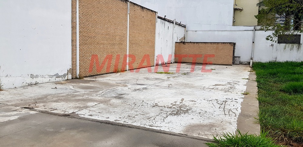 Terreno de 600m² em Santana