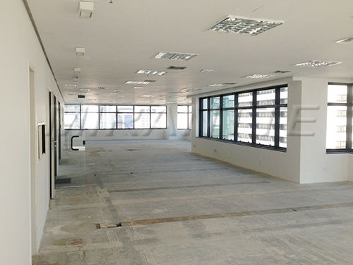 Comercial de 125m² em Cerqueira César