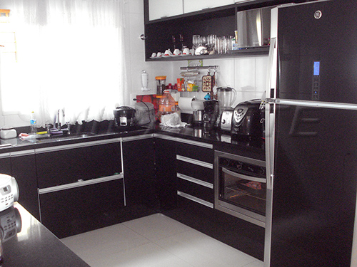 Cond. fechado de 210m² com 3 quartos em Horto Florestal