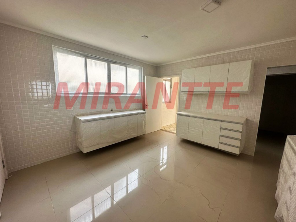 Apartamento de 285m² com 4 quartos em Santana