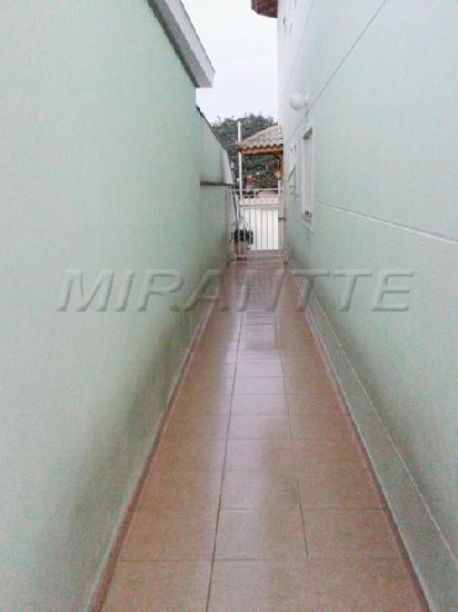 Sobrado de 120m² com 3 quartos em Vila Pita