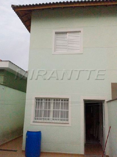 Sobrado de 120m² com 3 quartos em Vila Pita