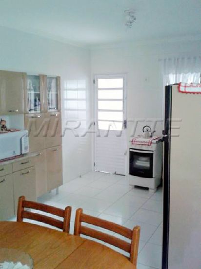Sobrado de 120m² com 3 quartos em Vila Pita
