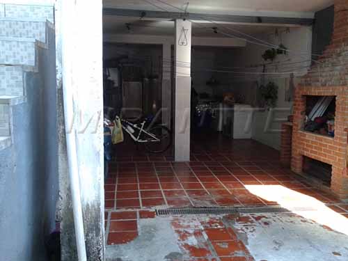 Sobrado de 180m² com 3 quartos em Vila Mazzei