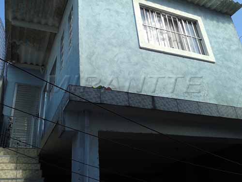Sobrado de 180m² com 3 quartos em Vila Mazzei