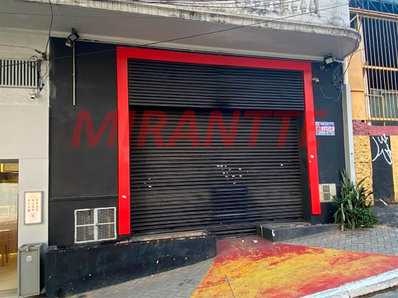 Comercial de 200m² em Santana