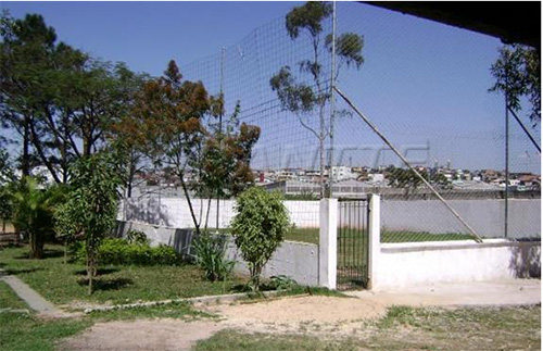 Galpao de 4600m² em Jardim Bonsucesso