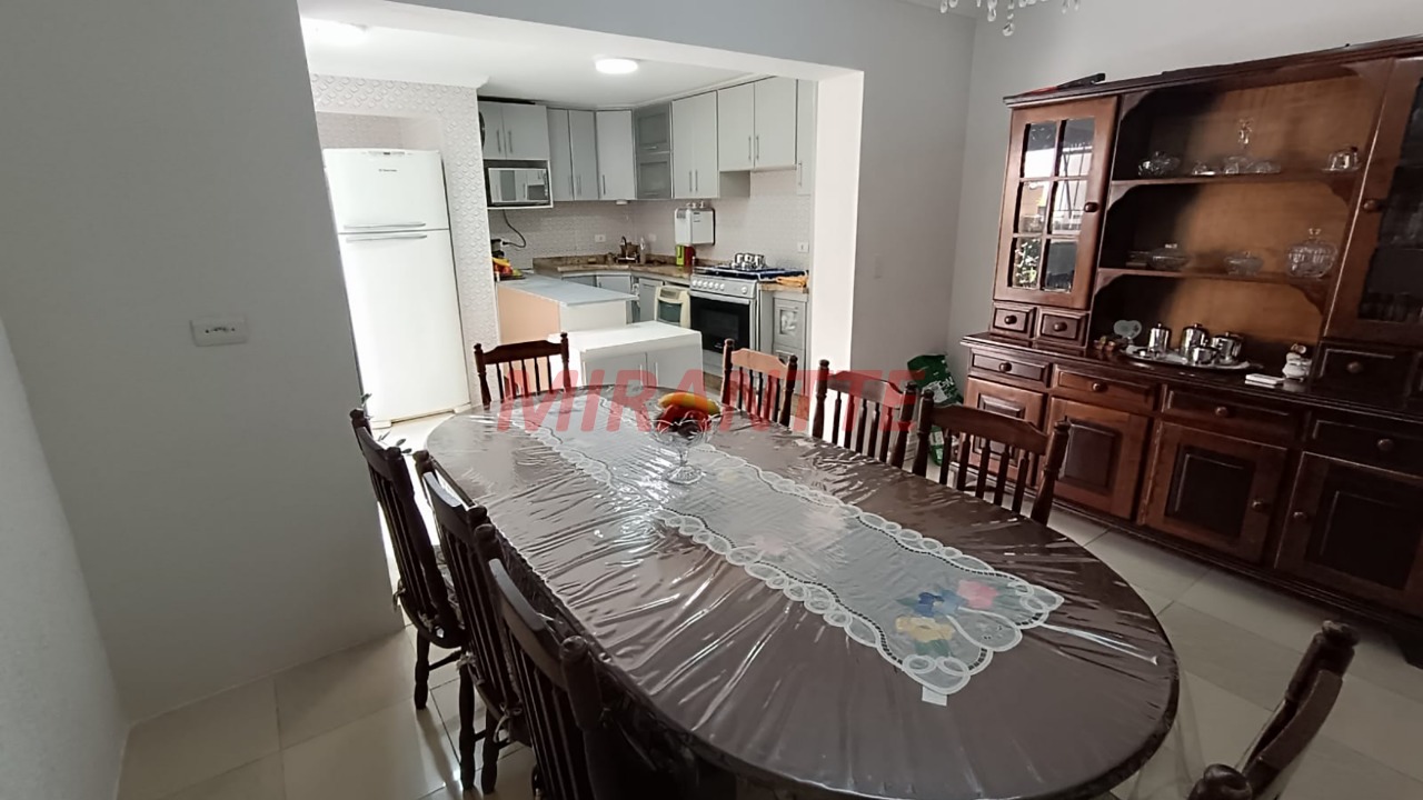 Sobrado de 280m² com 3 quartos em Vila Maria Alta